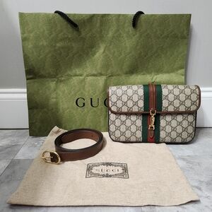 Gucci Beige GG Supreme Canvas and Leather Jackie 1961 Belt Bag